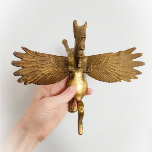 Vintage Brass Pegasus statuette 🐴 - Picture 3 of 8
